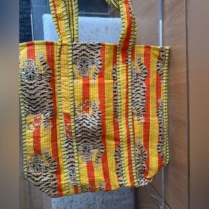 NWOT Vibrant Yellow & Orange Striped Tiger Tote Bag